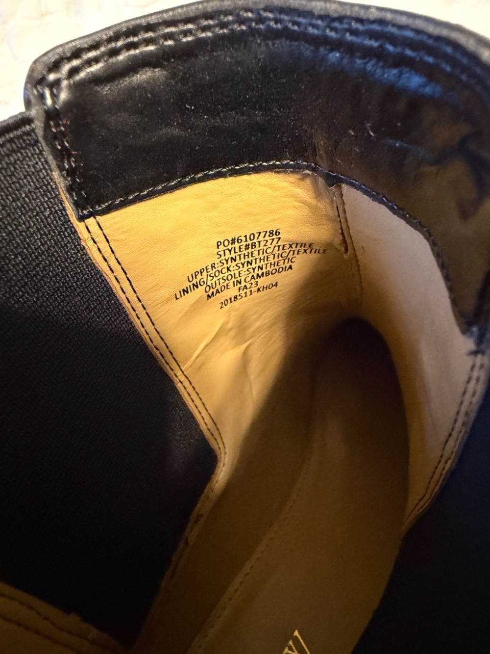 J. CREW Chelsea Boot In Vegan Leather Women’s Size 8.5 Black - Picture 9 of 11
